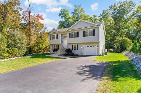 5 Oak Hill Drive Johnston RI 02919
