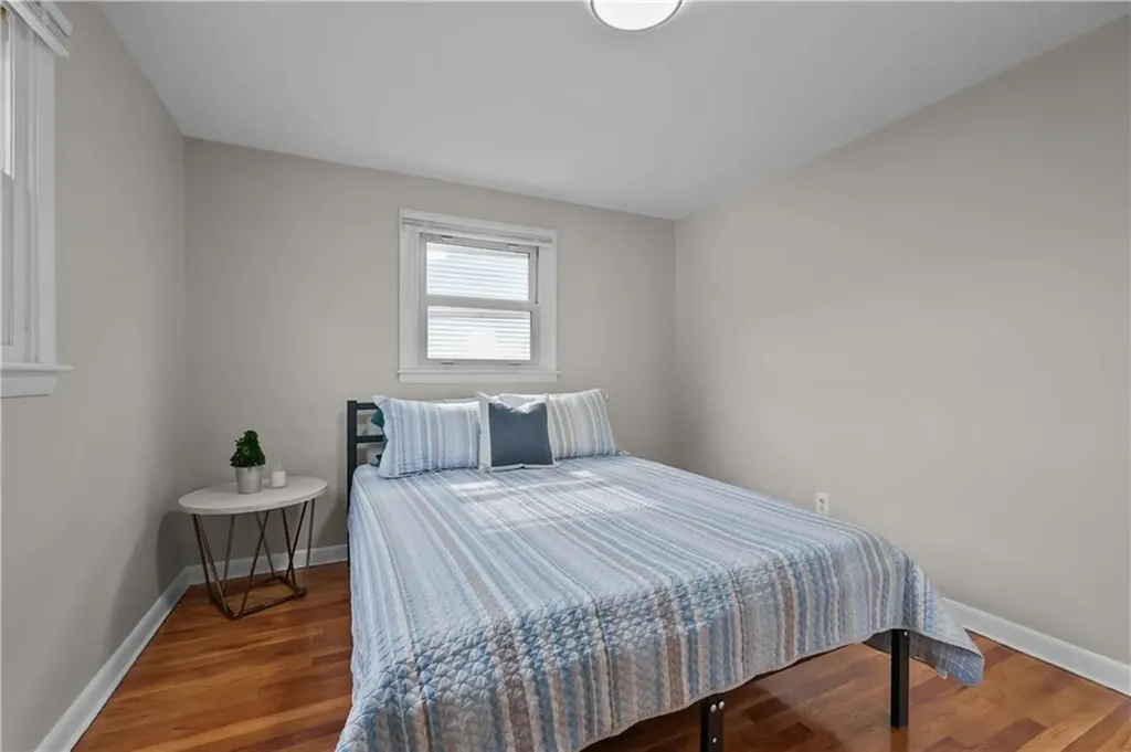 72 Dean Street Pawtucket RI 02861