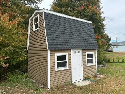 3 Terry Circle Westerly RI 02891