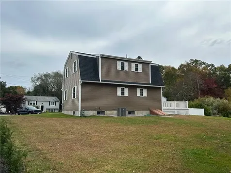 3 Terry Circle Westerly RI 02891