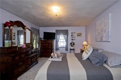 15 Roselawn Avenue North Smithfield RI 02824