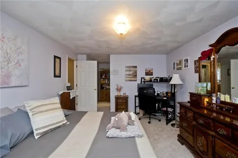 15 Roselawn Avenue North Smithfield RI 02824