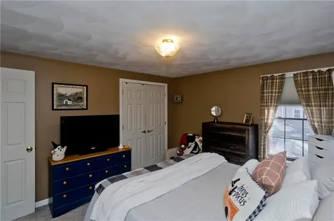 15 Roselawn Avenue North Smithfield RI 02824