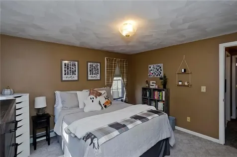 15 Roselawn Avenue North Smithfield RI 02824