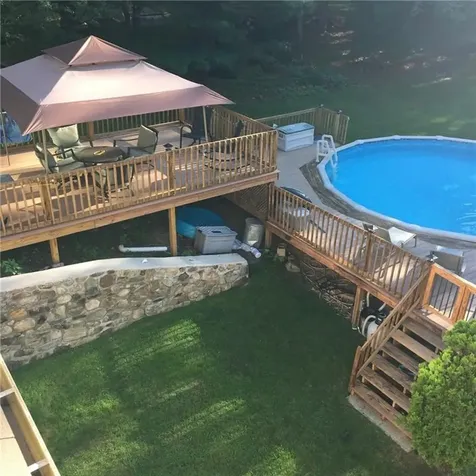 15 Roselawn Avenue North Smithfield RI 02824