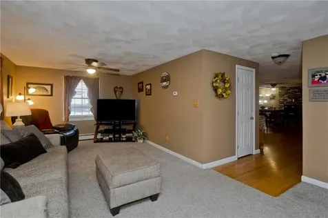 15 Roselawn Avenue North Smithfield RI 02824