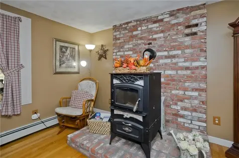 15 Roselawn Avenue North Smithfield RI 02824