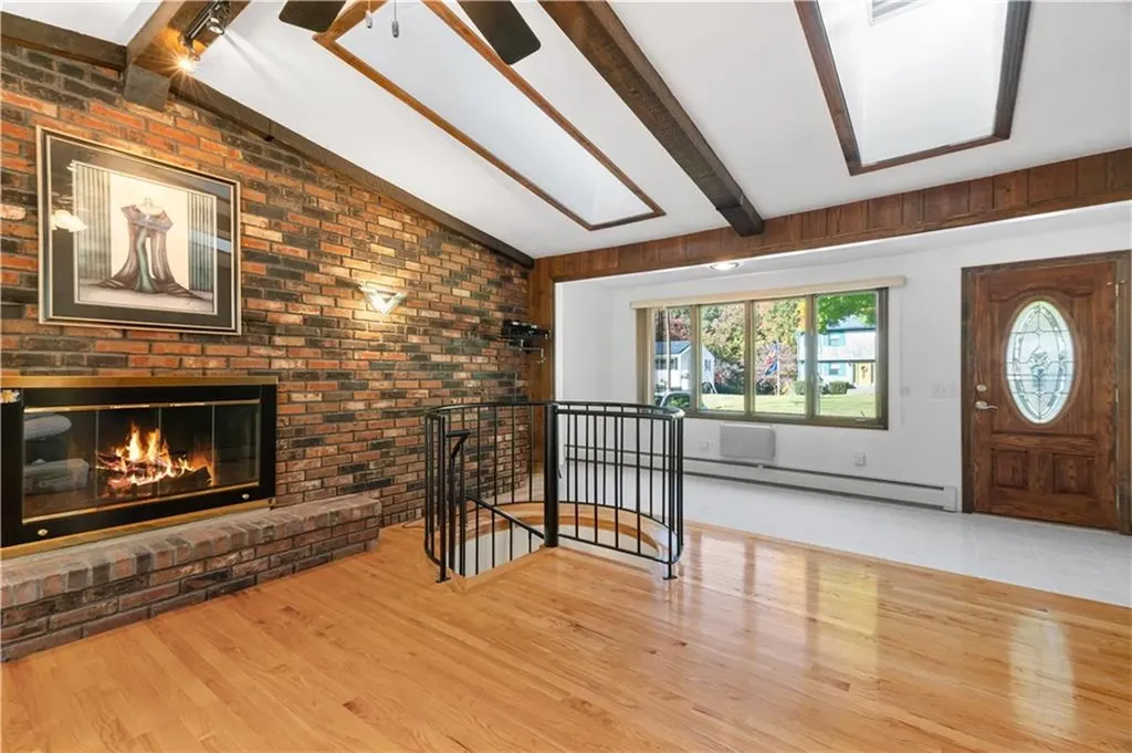 6 Alto Street Warwick RI 02886