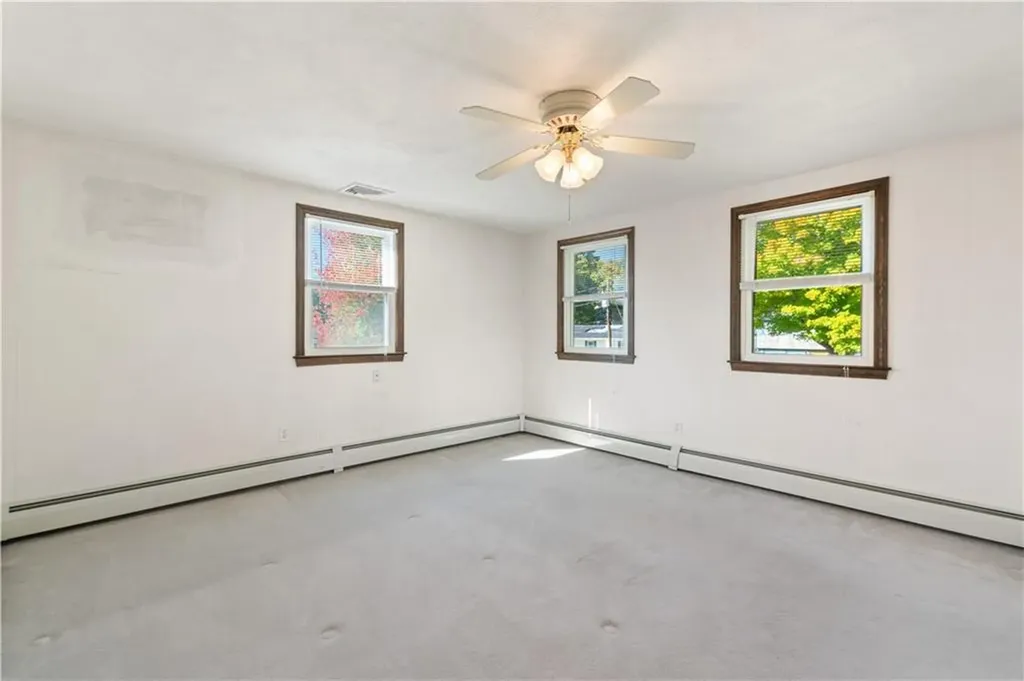 6 Alto Street Warwick RI 02886