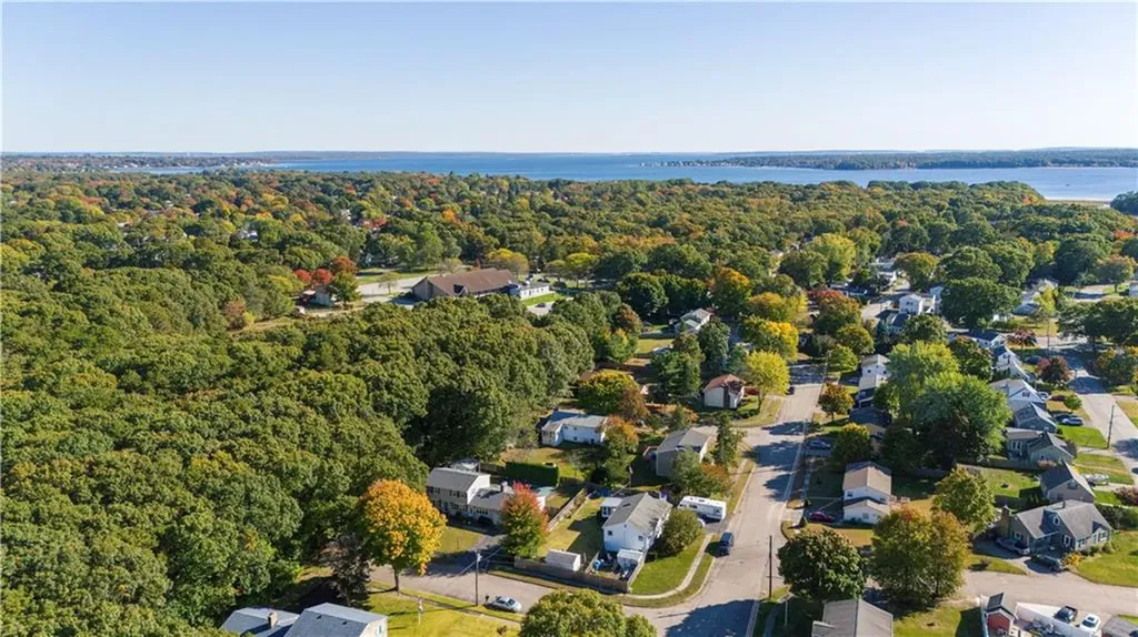 6 Alto Street Warwick RI 02886