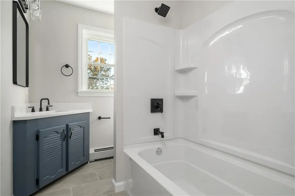 32 Aborn Avenue Cumberland RI 02864