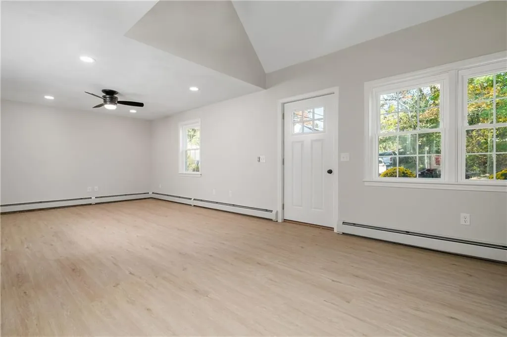 32 Aborn Avenue Cumberland RI 02864