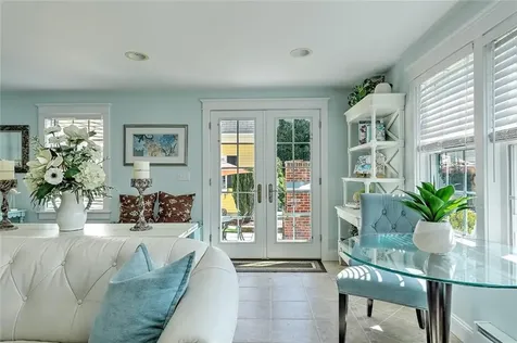 18 Taddy Avenue Warren RI 02885