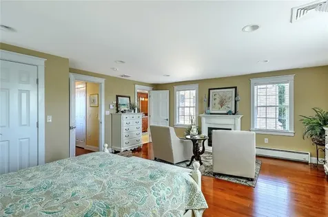 18 Taddy Avenue Warren RI 02885