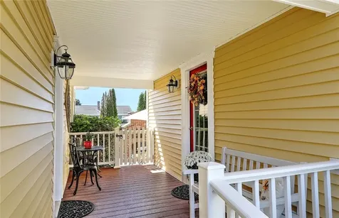 18 Taddy Avenue Warren RI 02885