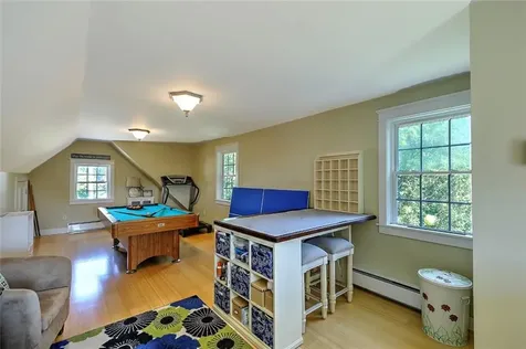 18 Taddy Avenue Warren RI 02885