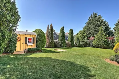 18 Taddy Avenue Warren RI 02885