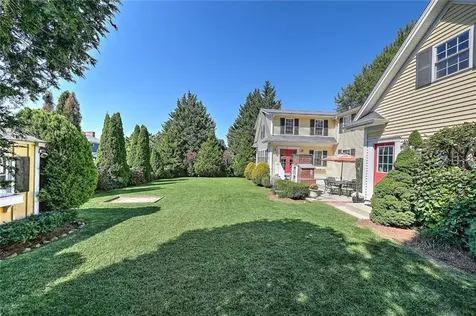 18 Taddy Avenue Warren RI 02885