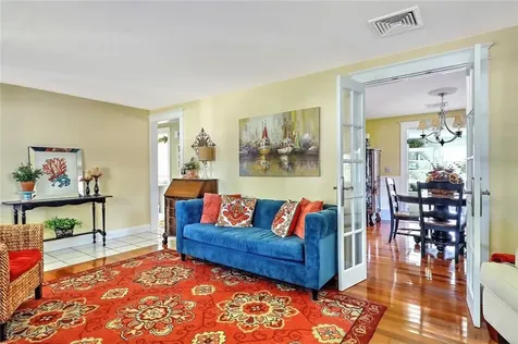 18 Taddy Avenue Warren RI 02885