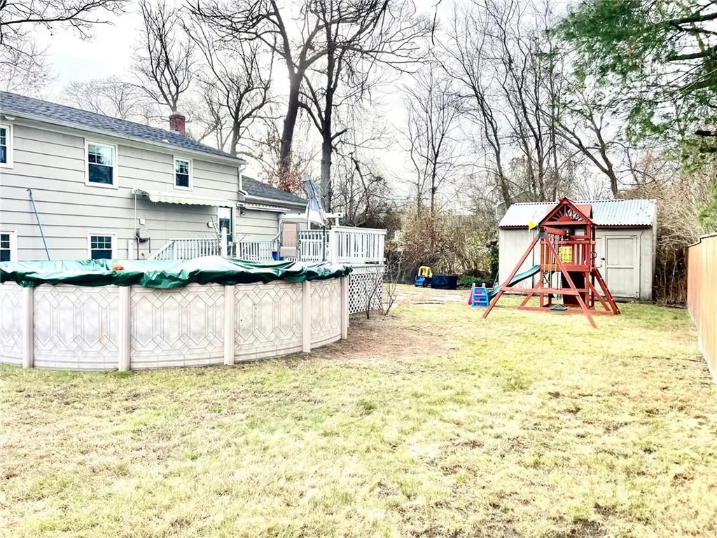 9 Oakdale Street Warwick RI 02888