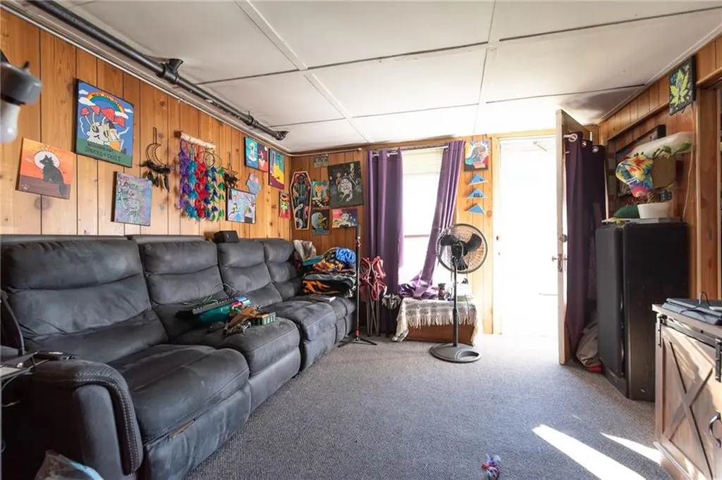 576 Diamond Hill Road Woonsocket RI 02895