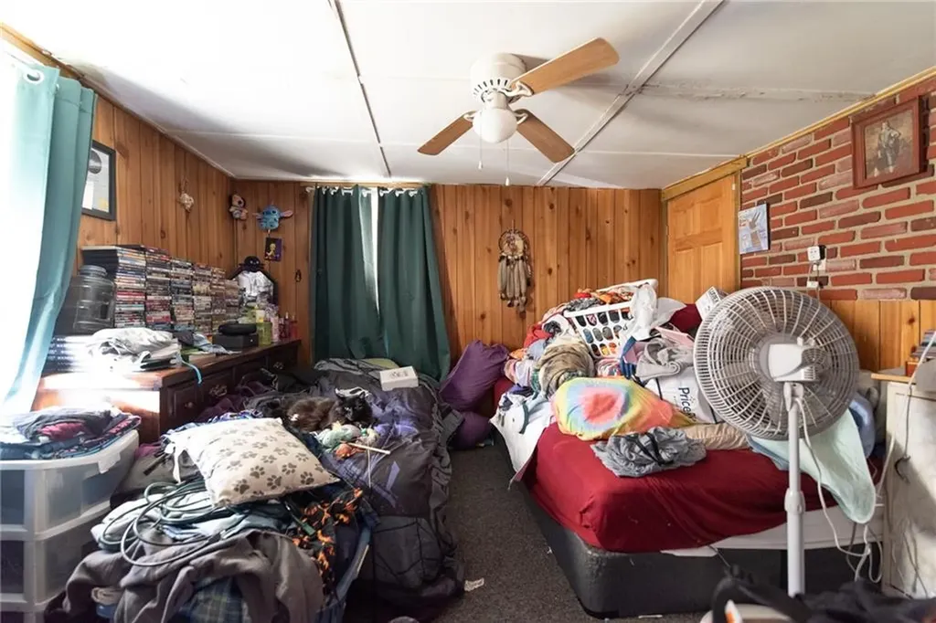 576 Diamond Hill Road Woonsocket RI 02895