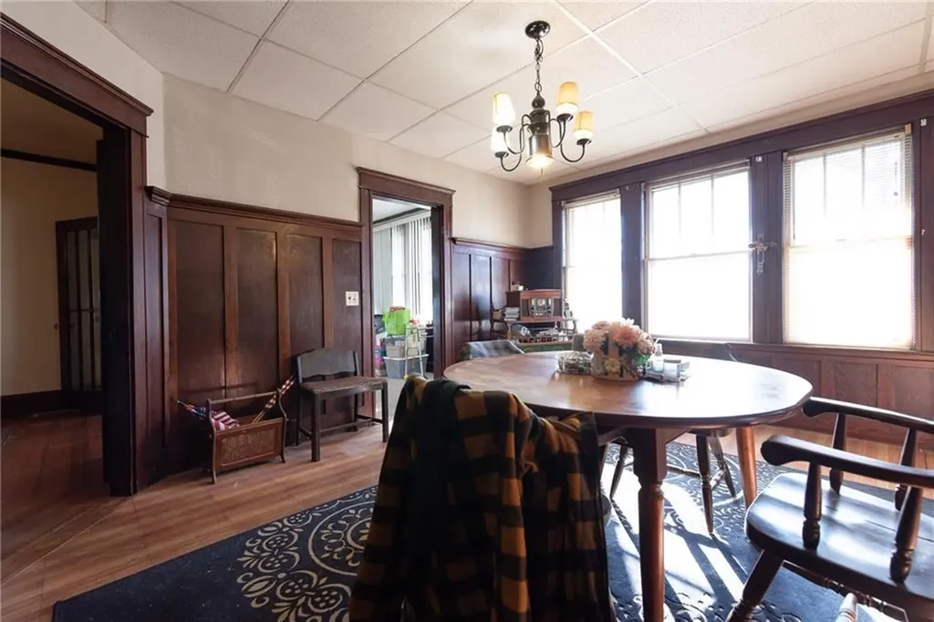 576 Diamond Hill Road Woonsocket RI 02895
