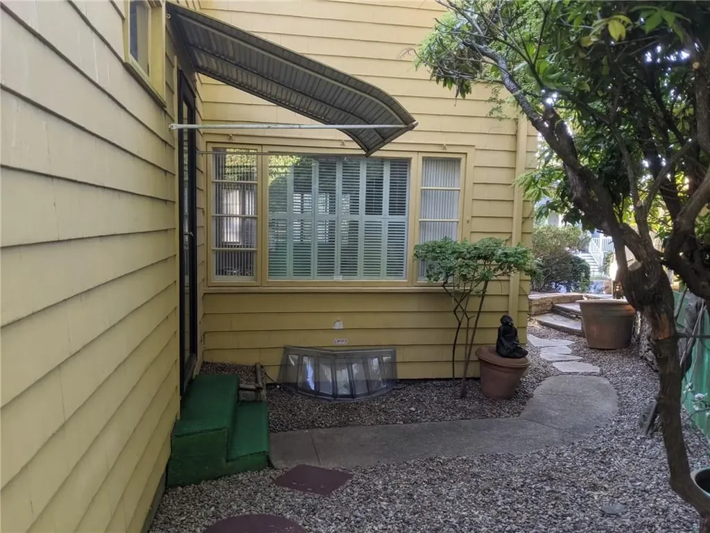 507 Sharon Street Providence RI 02908