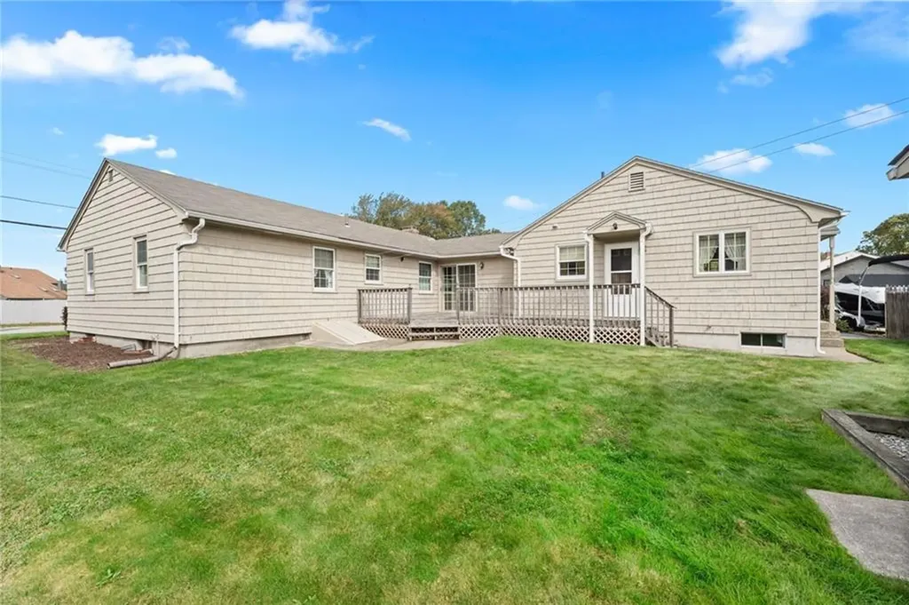 597 Woodward Road North Providence RI 02904