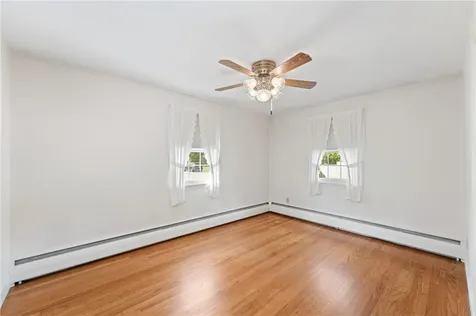 597 Woodward Road North Providence RI 02904