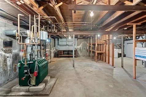 597 Woodward Road North Providence RI 02904