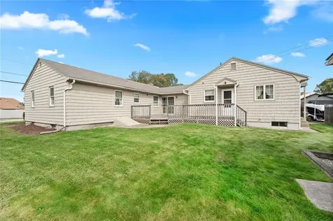 597 Woodward Road North Providence RI 02904