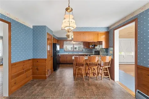 597 Woodward Road North Providence RI 02904