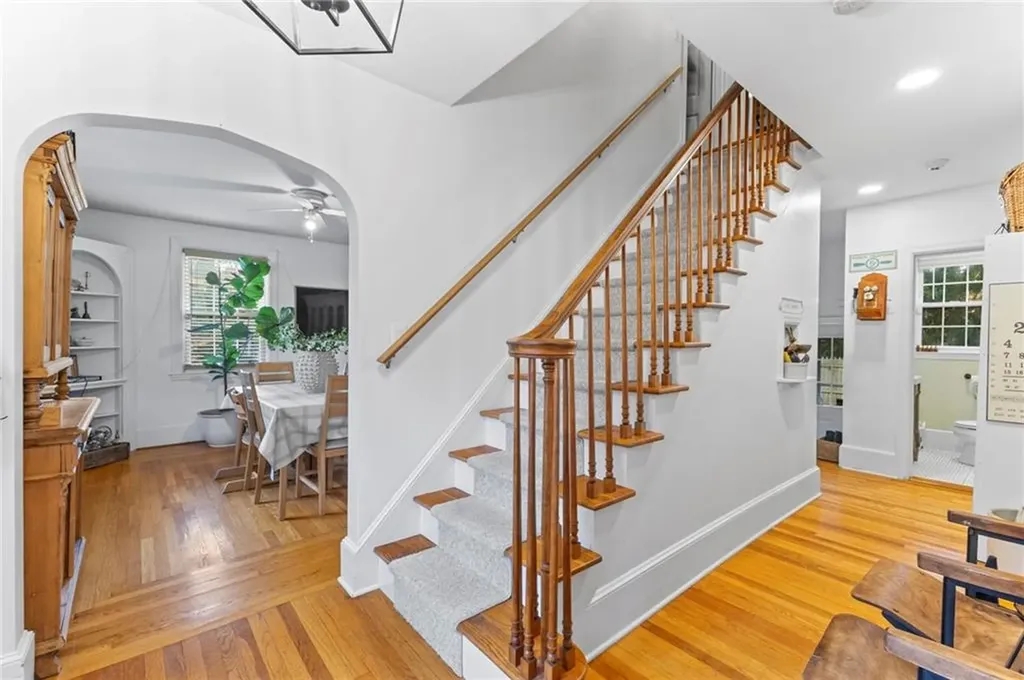 2536 Hartford Avenue Johnston RI 02919