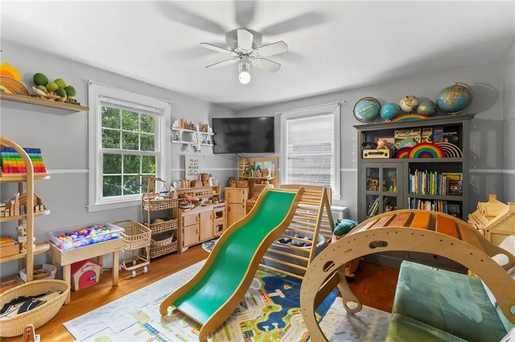 2536 Hartford Avenue Johnston RI 02919