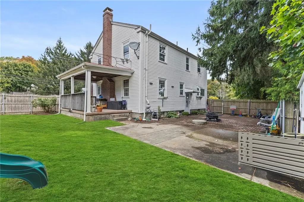 2536 Hartford Avenue Johnston RI 02919