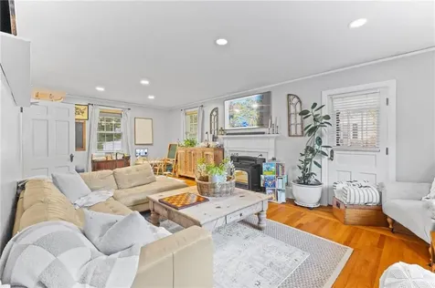 2536 Hartford Avenue Johnston RI 02919