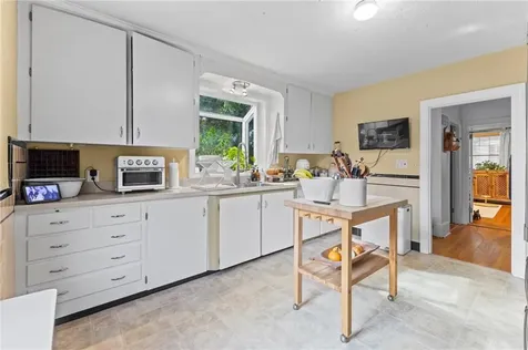 2536 Hartford Avenue Johnston RI 02919