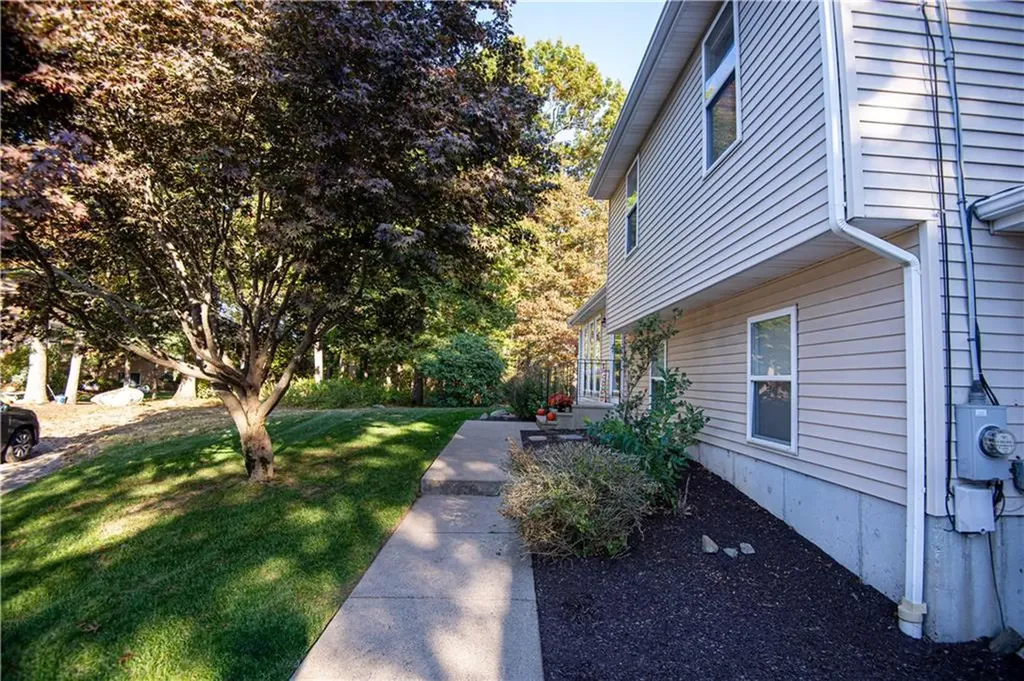 3 Cara Drive Lincoln RI 02865
