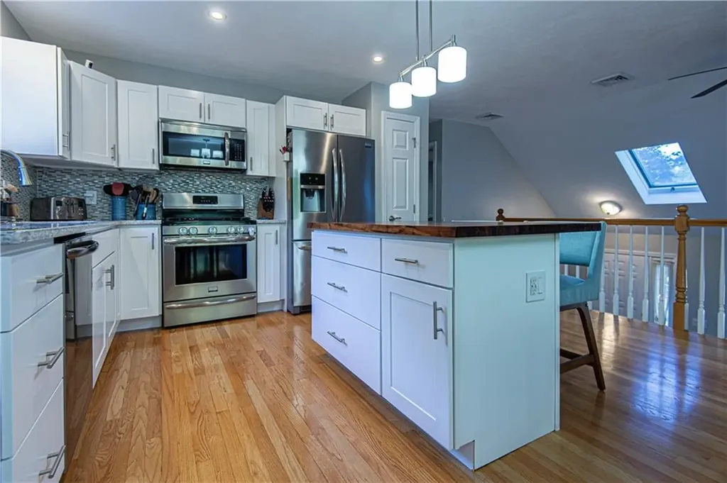 3 Cara Drive Lincoln RI 02865