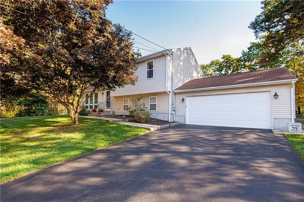 3 Cara Drive Lincoln RI 02865