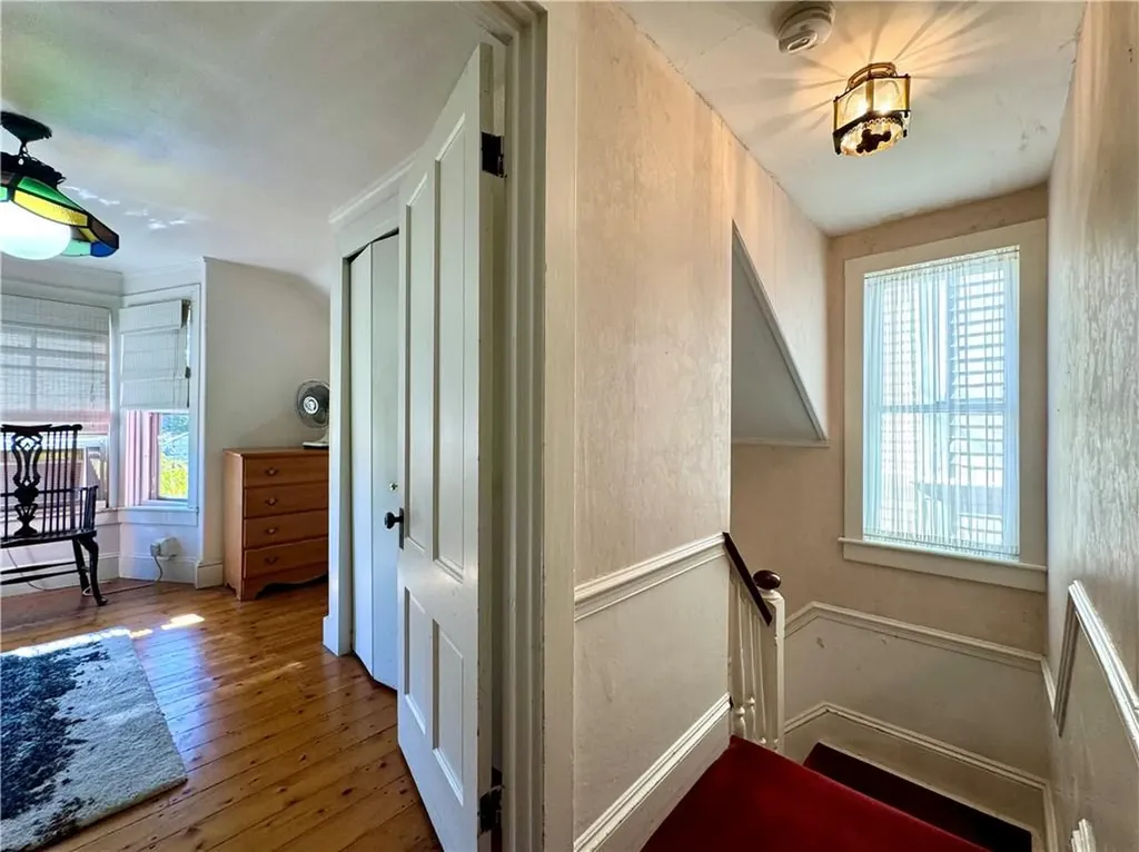 72 East Manning Street Providence RI 02906