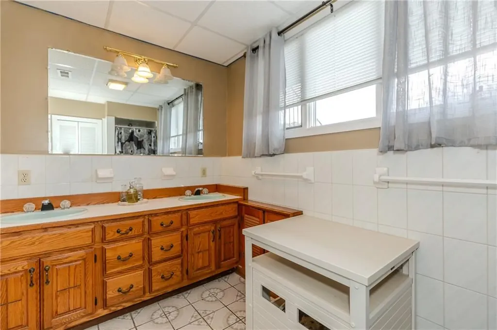 8 Chunga Drive Cumberland RI 02864