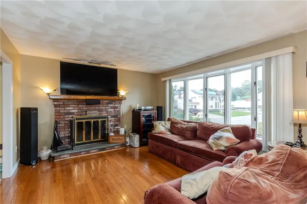 8 Chunga Drive Cumberland RI 02864
