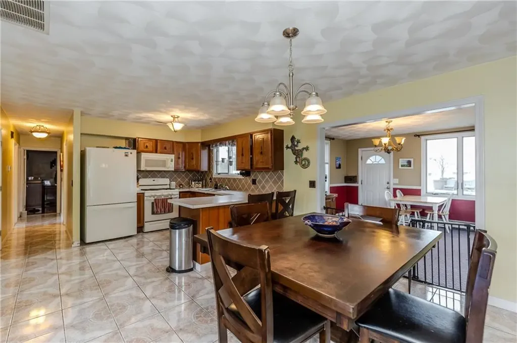 8 Chunga Drive Cumberland RI 02864