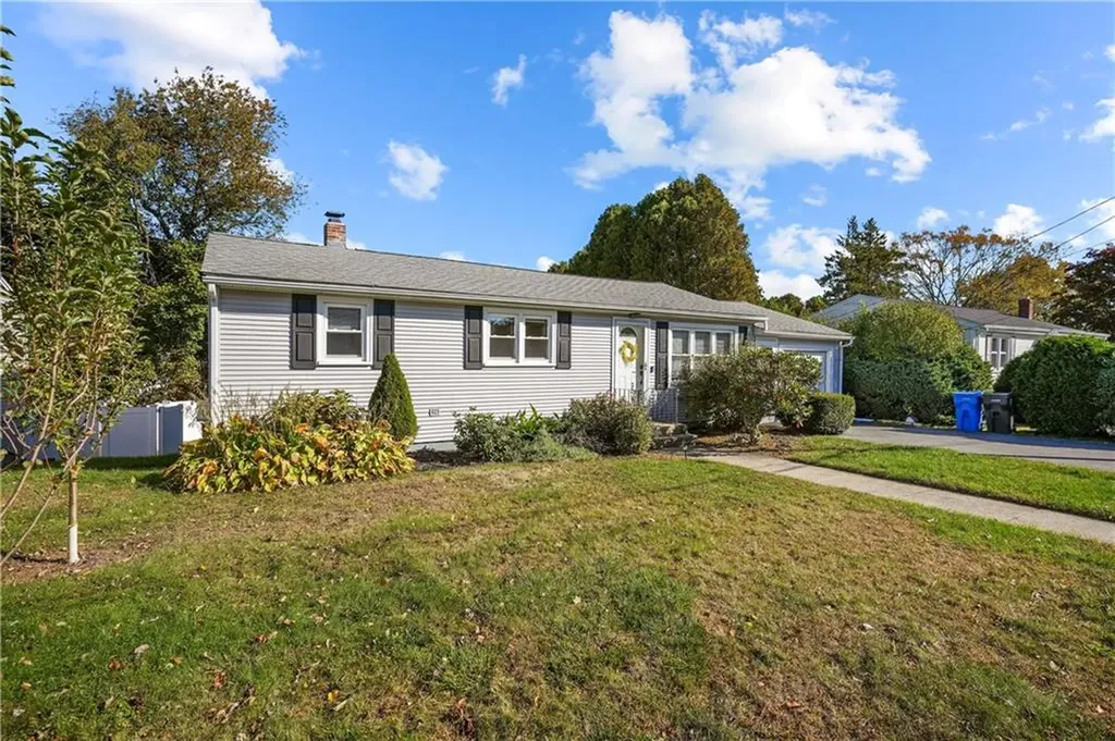 120 Vallette Street Cranston RI 02920