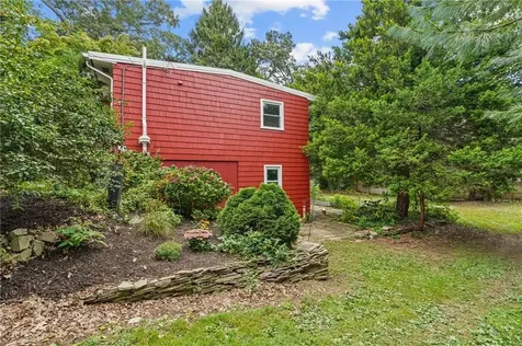 20 King Philip Trail East Greenwich RI 02818