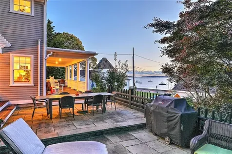 19 Summer Street Bristol RI 02809