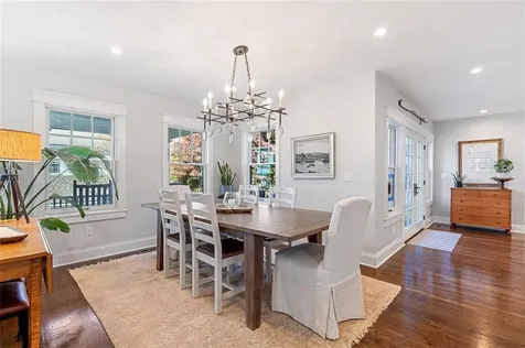 19 Summer Street Bristol RI 02809