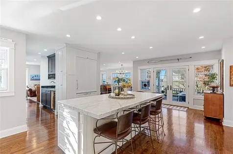 19 Summer Street Bristol RI 02809